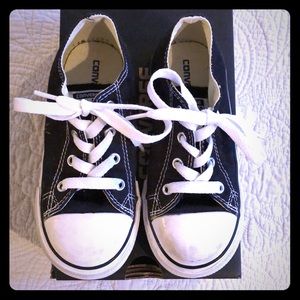 Kids converse sneakers